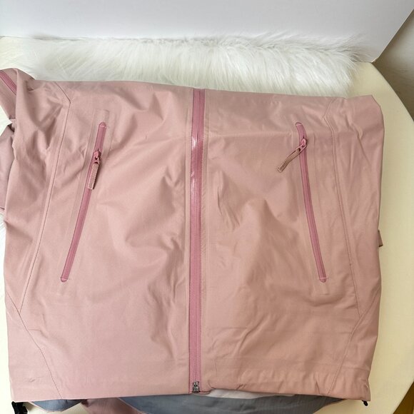 Arcteryx Beta Series Beta LT Hooded Hardshell Jacket, Size M - Picture 6 of 7